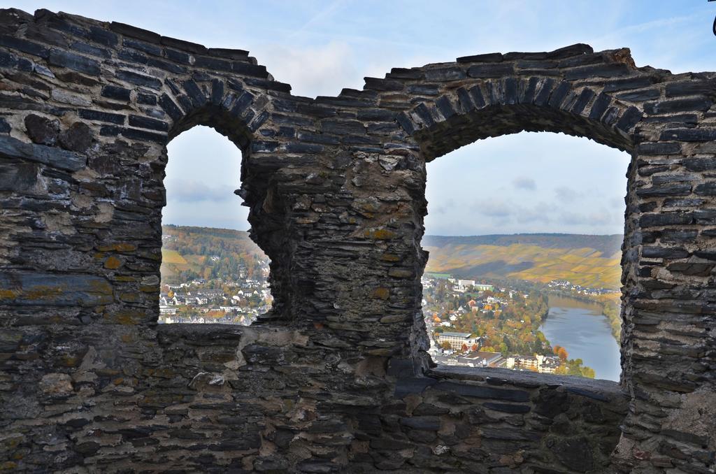 Вилла Mosel Roeschen Бернкастель-Кюс Экстерьер фото